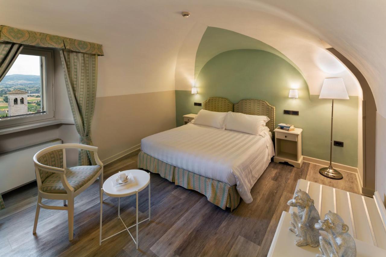 Hotel Fontebella อัสซิซี ภายนอก รูปภาพ