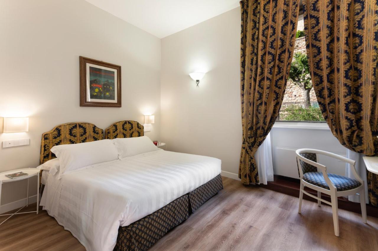 Hotel Fontebella อัสซิซี ภายนอก รูปภาพ