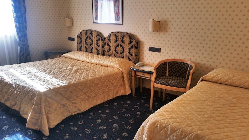 Hotel Fontebella อัสซิซี ภายนอก รูปภาพ