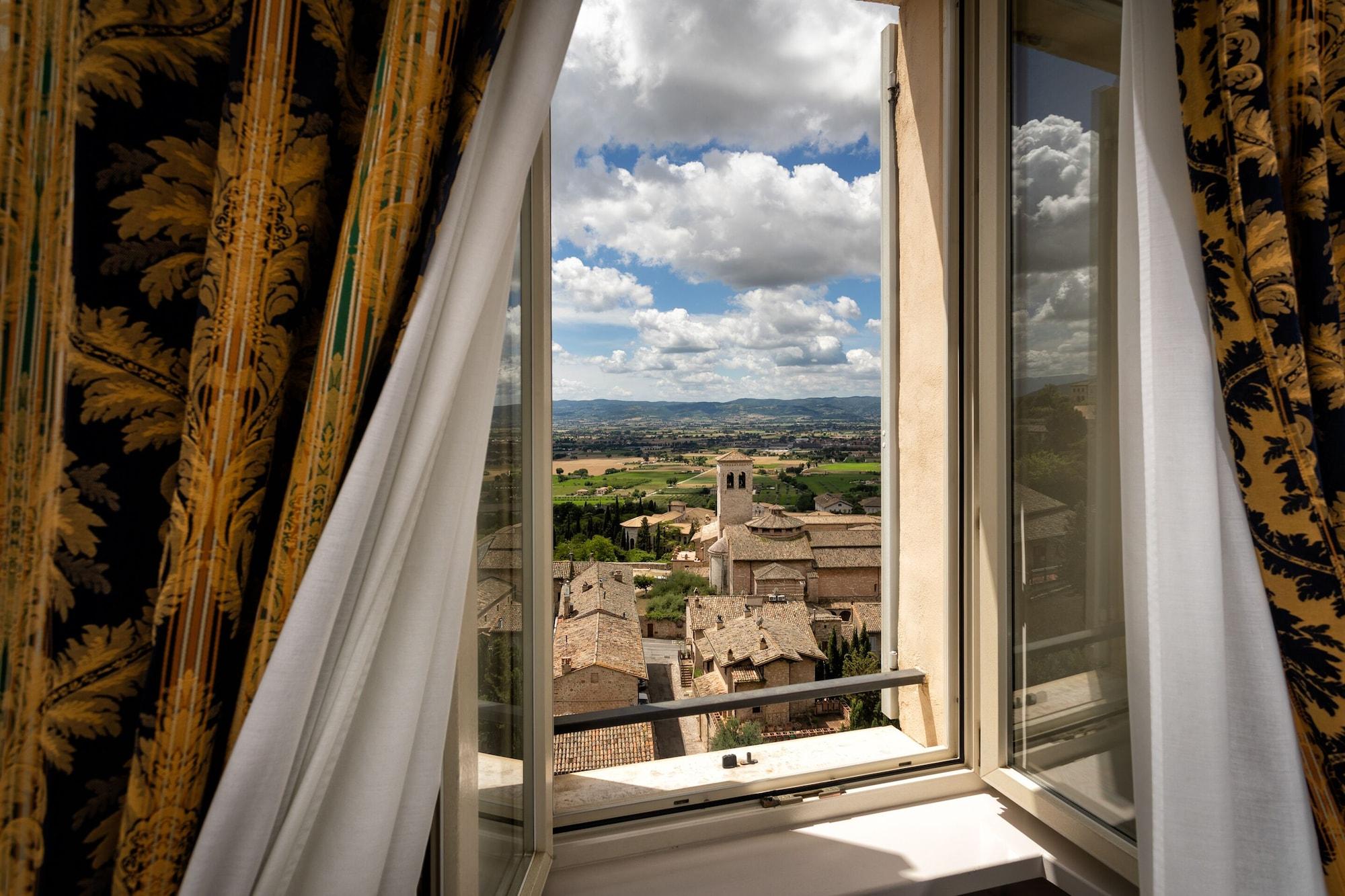 Hotel Fontebella อัสซิซี ภายนอก รูปภาพ